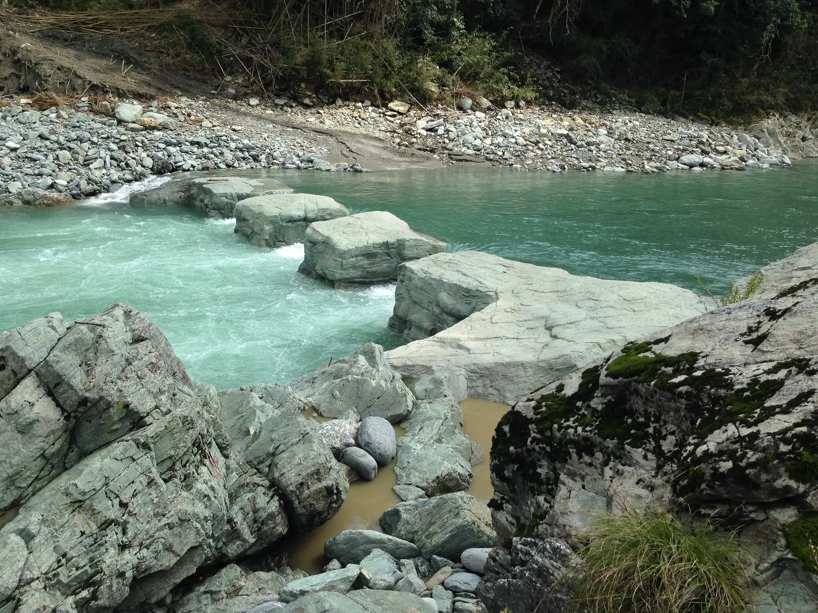 川崎床固工